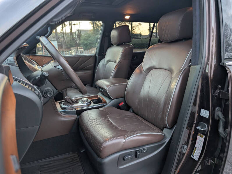 2015 Infiniti QX80