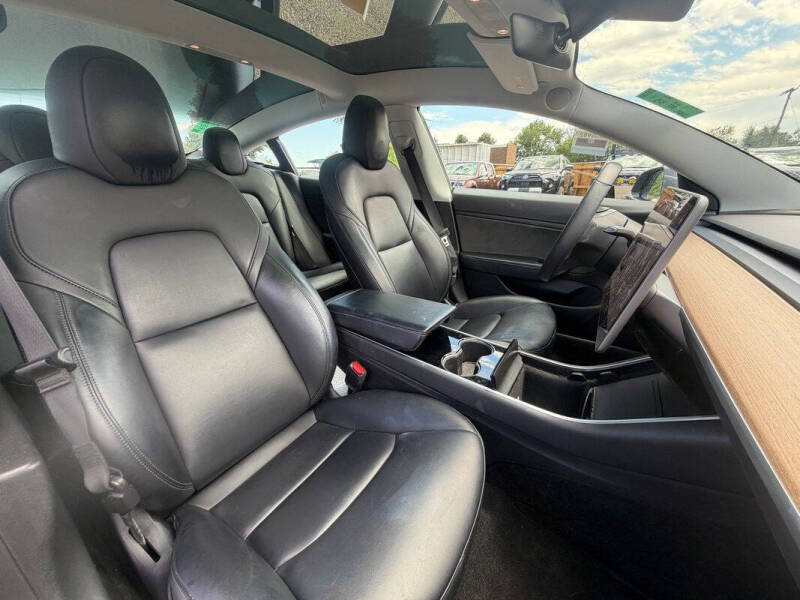 2020 Tesla Model 3 Long Range