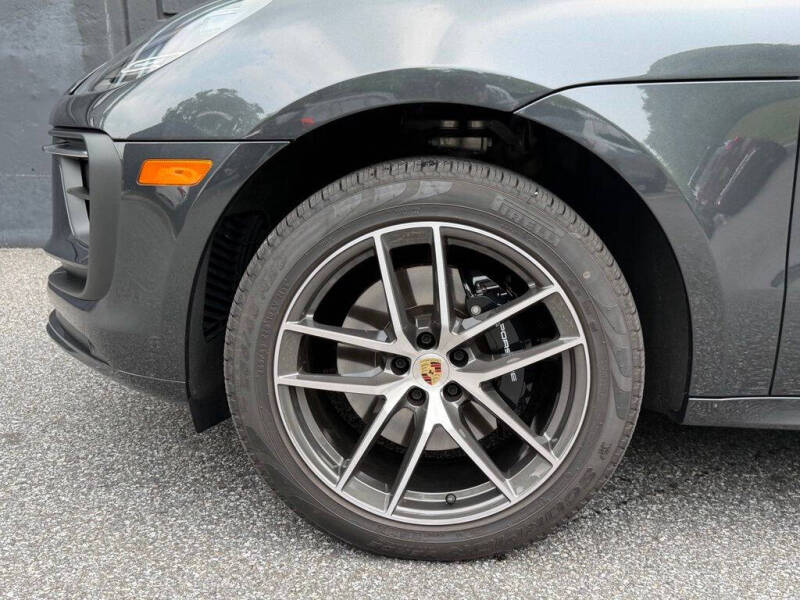 2026 Porsche Macan S