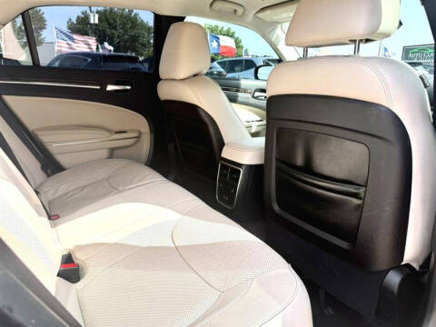 2018 Chrysler 300 Limited