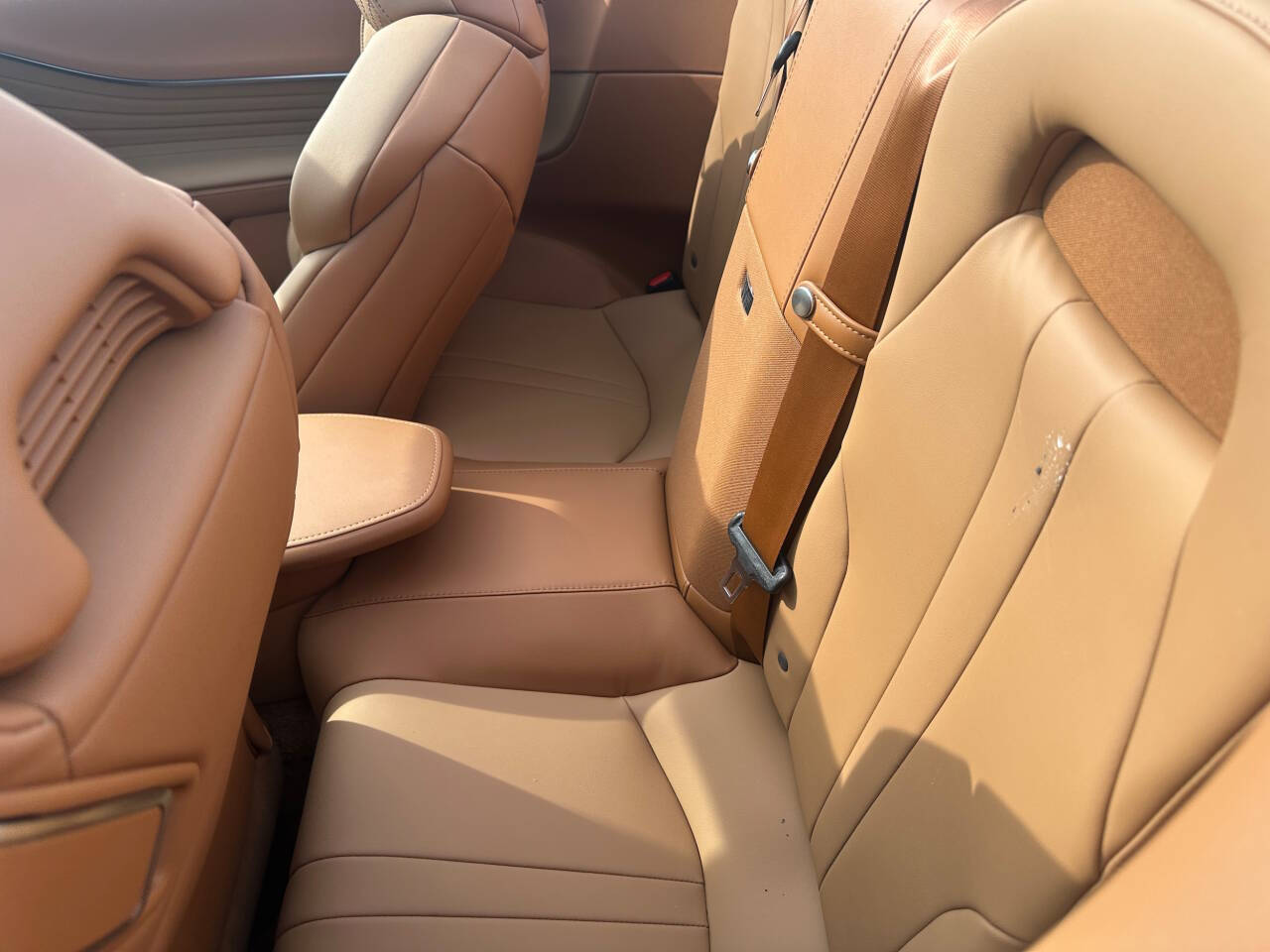 2022 Lexus LC 500 Convertible 24
