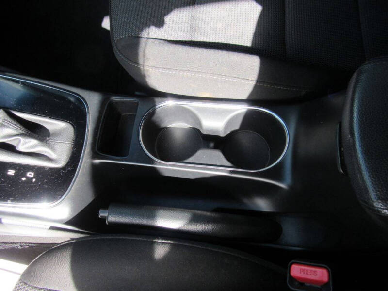 2018 Kia Forte5 LX