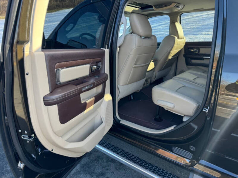 2014 RAM 3500 Laramie