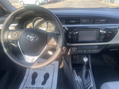 2015 Toyota Corolla LE