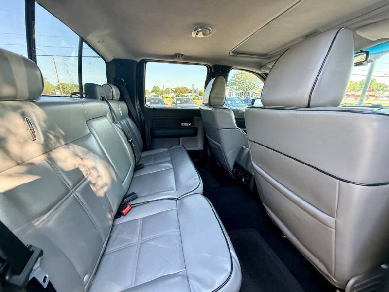 2007 Lincoln Mark LT