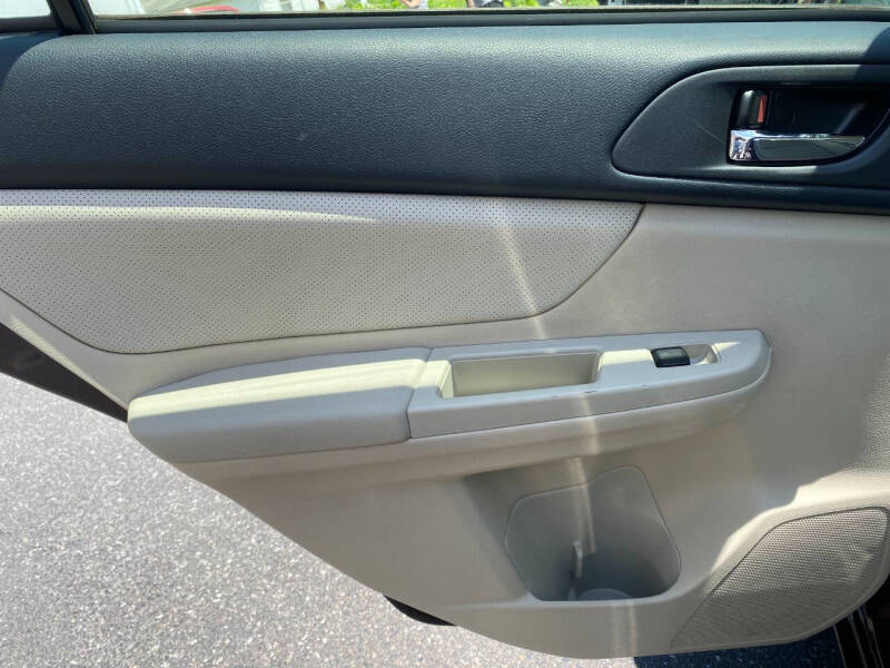 2013 Subaru Impreza 2.0i Limited