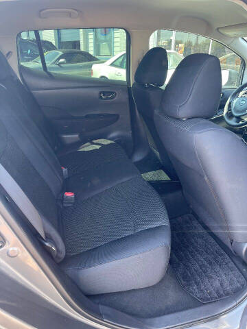 2016 Nissan LEAF S-24