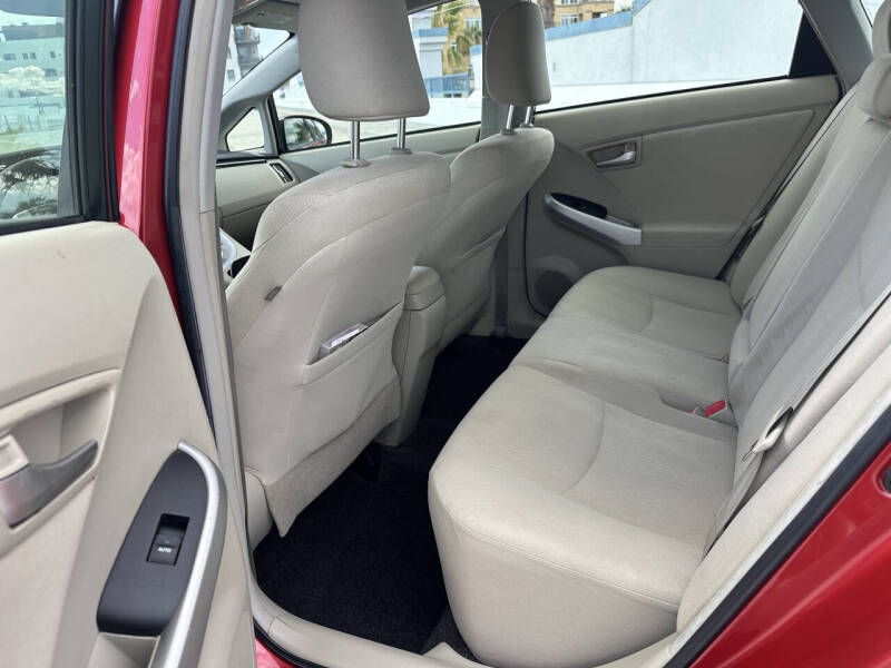 2014 Toyota Prius Three