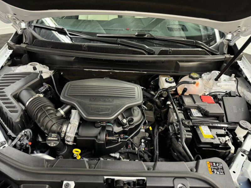 2025 Cadillac XT5 Sport