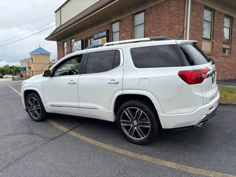 2018 GMC Acadia Denali