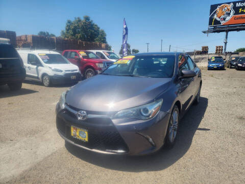 2015 Toyota Camry SE