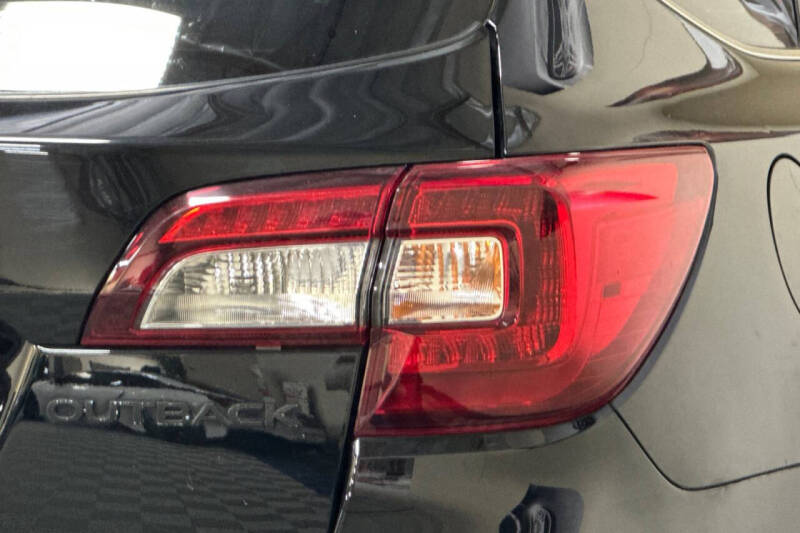 2018 Subaru Outback 3.6R Limited