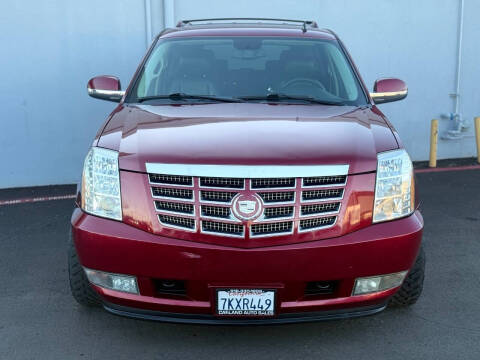 2011 Cadillac Escalade Premium