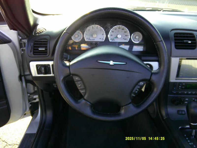 2004 Ford Thunderbird Deluxe