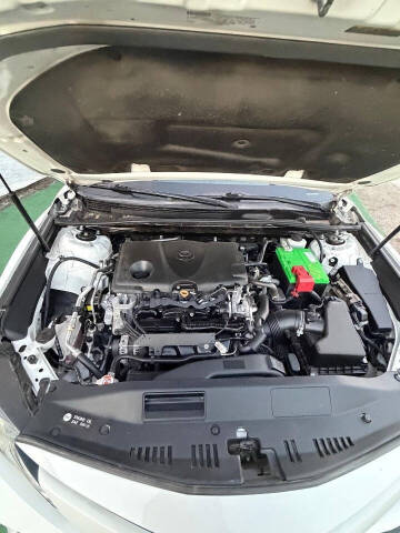 2019 Toyota Camry LE