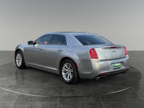 2016 Chrysler 300 C