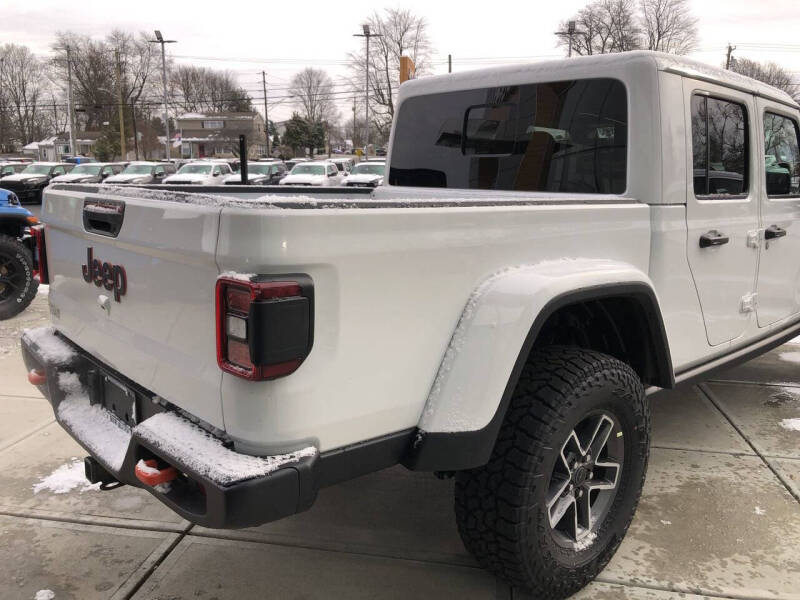 2026 Jeep Gladiator Mojave