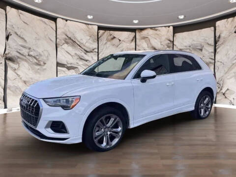 2019 Audi Q3 quattro Premium 45 TFSI
