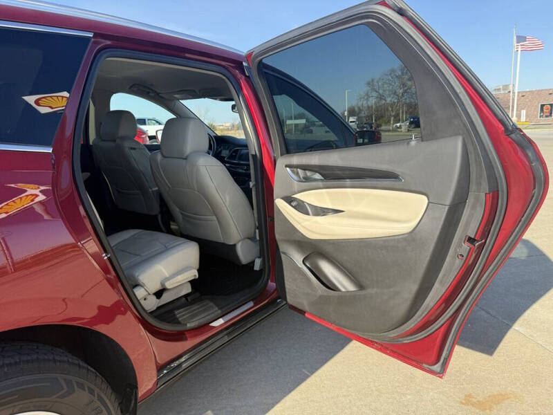 2018 Buick Enclave Essence