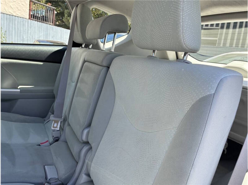 2012 Toyota Prius v Three