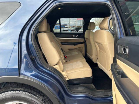 2016 Ford Explorer