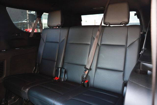 2023 Cadillac Escalade ESV Luxury