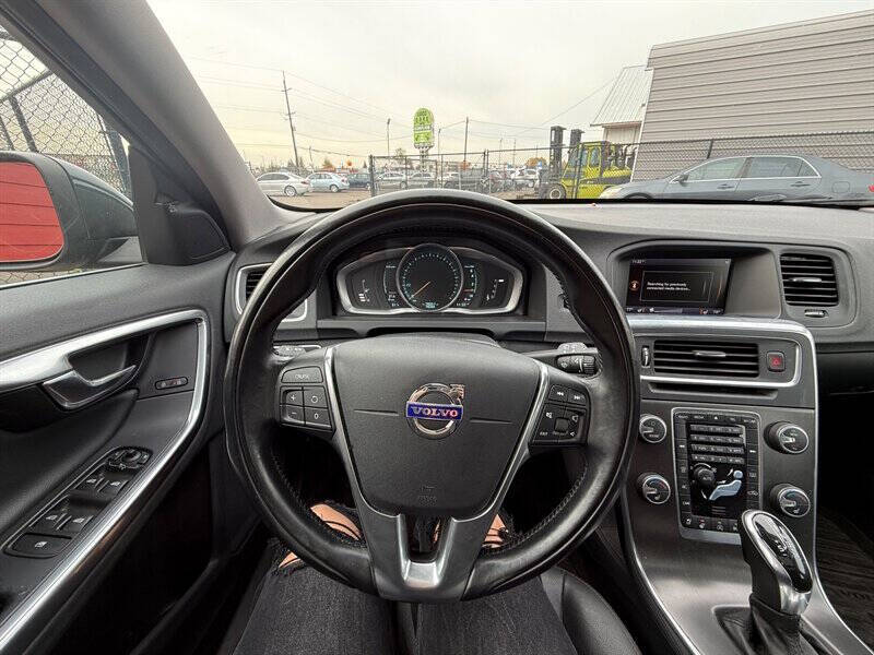 2015 Volvo V60 T5 Drive-E Premier Plus