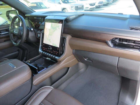 2025 GMC Yukon Denali Ultimate