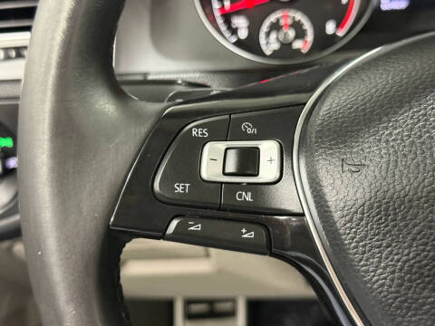 2017 Volkswagen Golf Alltrack