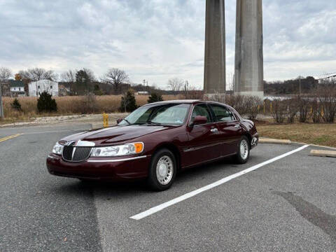 2000 Lincoln Town Car Executive