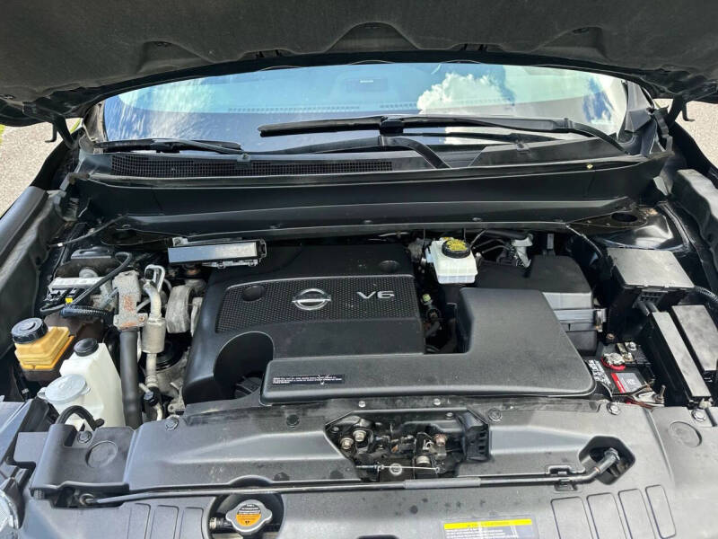 2016 Nissan Pathfinder Platinum