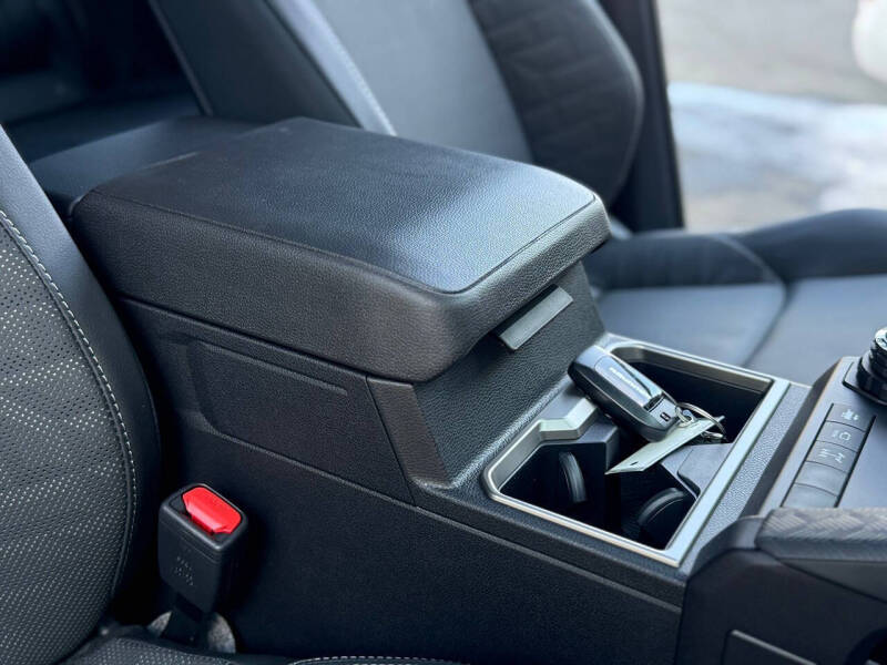 2025 Toyota 4Runner TRD Off-Road Premium