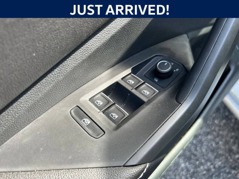 2023 Volkswagen Jetta SE