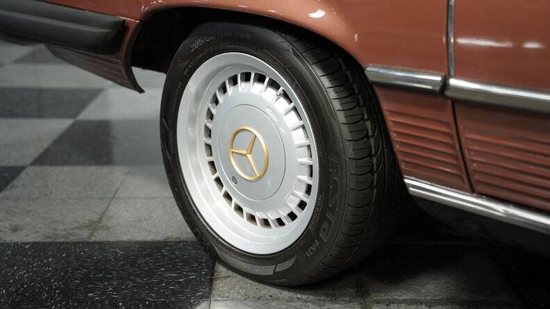 1979 Mercedes-Benz 450-Class