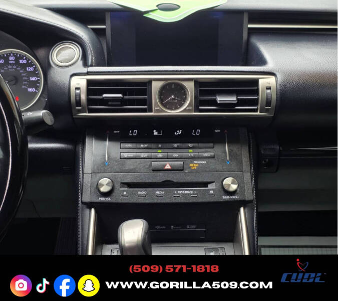 2016 Lexus IS 200t