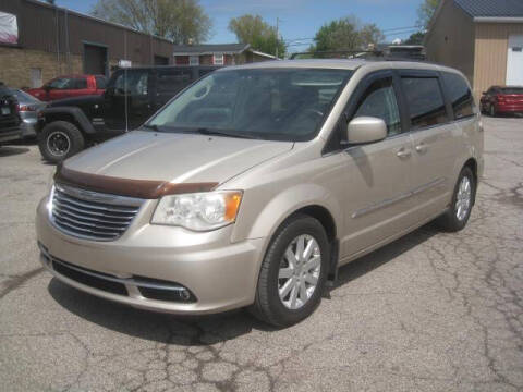 2014 Chrysler Town and Country Touring