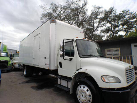 2015 Freightliner M2 106