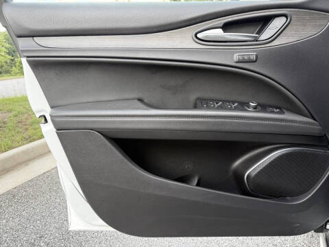 2022 Alfa Romeo Stelvio Ti