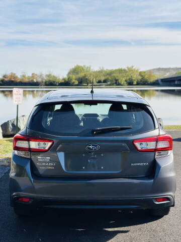 2019 Subaru Impreza 2.0i