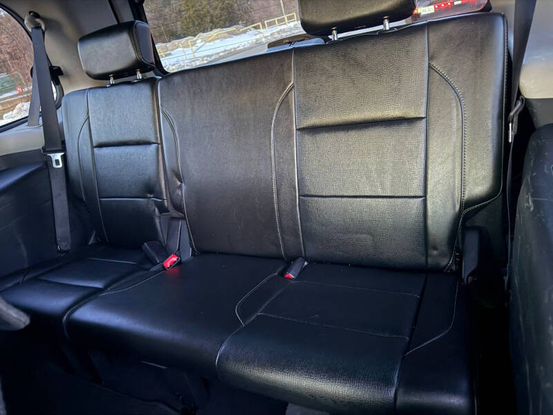 2011 Nissan Armada SL