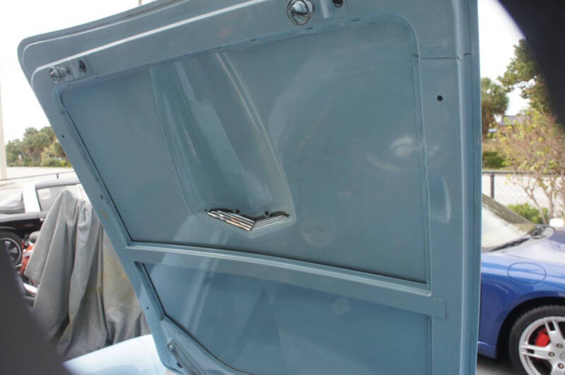 1957 Ford Thunderbird