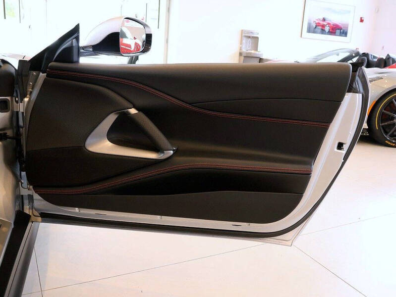 2019 Ferrari 812 Superfast