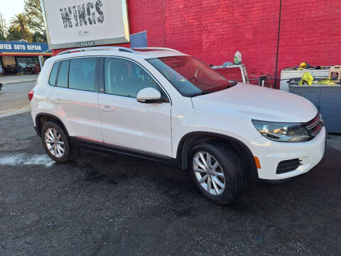 2017 Volkswagen Tiguan 2.0T Wolfsburg Edition