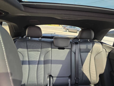 2021 Audi Q8 quattro Premium Plus 55 TFSI