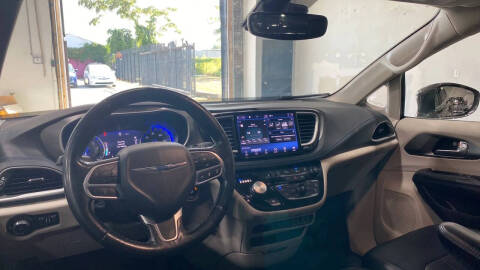 2021 Chrysler Pacifica Touring L