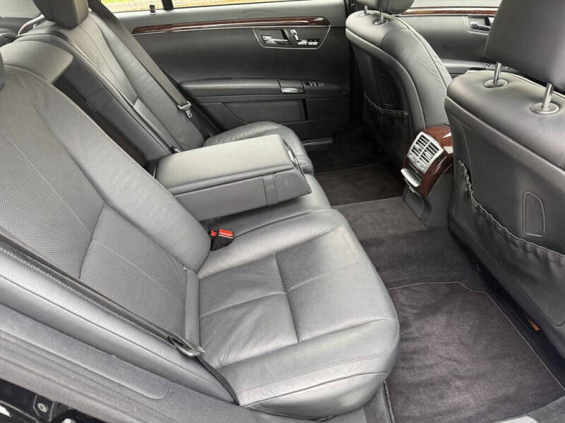 2007 Mercedes-Benz S-Class S 550