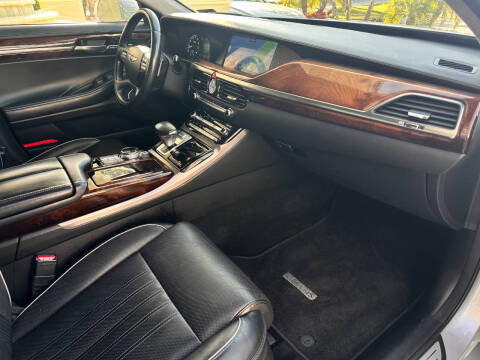 2017 Genesis G90 5.0 Ultimate
