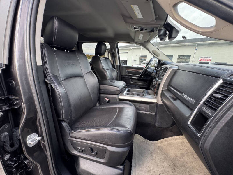 2016 RAM 3500 Laramie