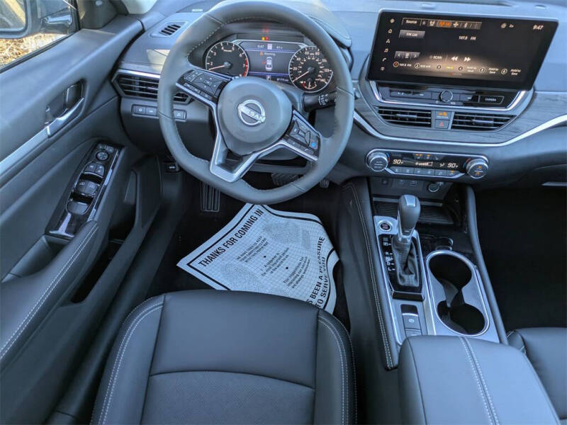 2025 Nissan Altima 2.5 SL