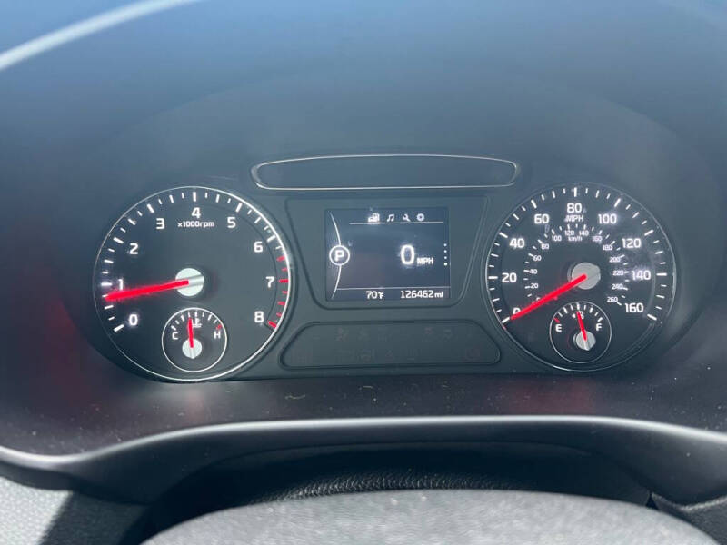 2017 Kia Sorento LX